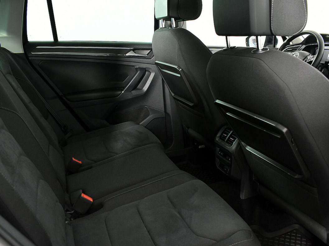 Volkswagen Tiguan Comfortline 2.0 DSG, 2020 фото 10