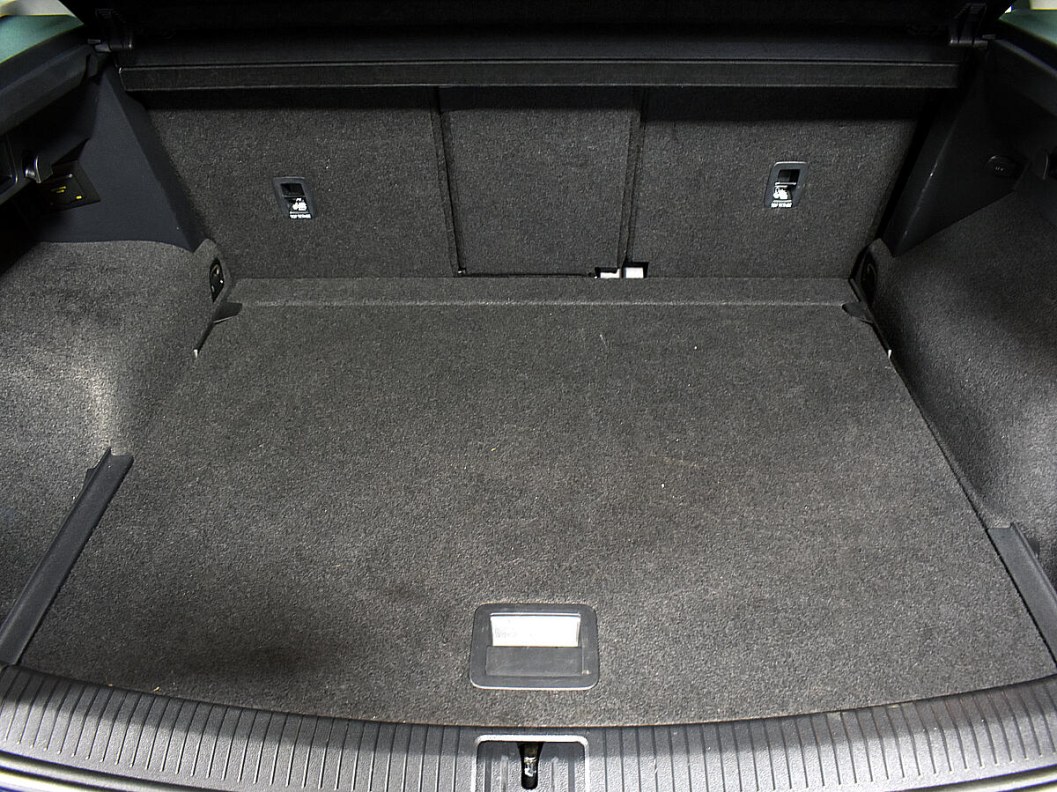 Volkswagen Tiguan Comfortline 2.0 DSG, 2020 фото 12