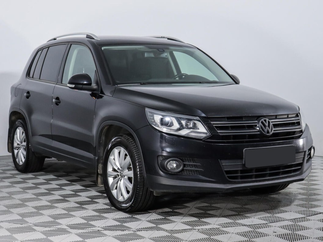 Volkswagen Tiguan Sport 2.0 АКПП, 2016 фото 1