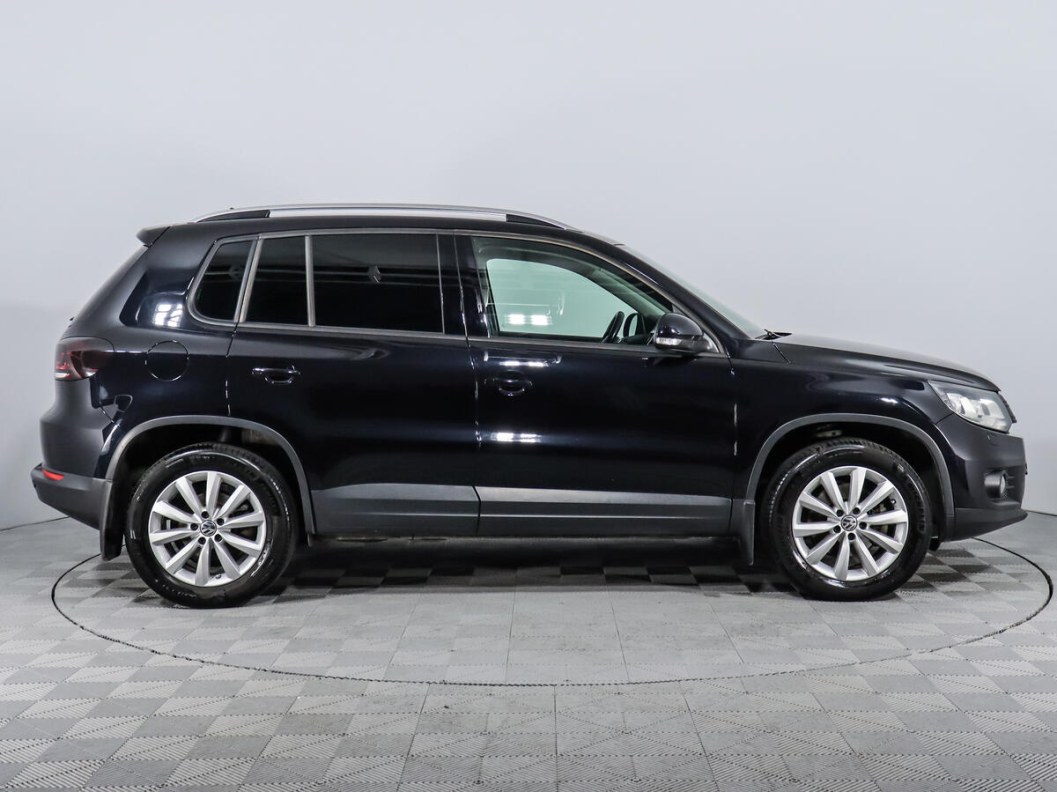 Volkswagen Tiguan Sport 2.0 АКПП, 2016 фото 8
