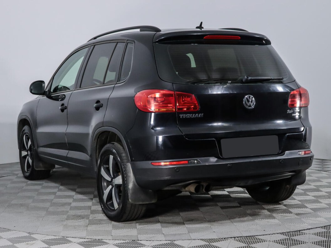 Volkswagen Tiguan Track & Field 2.0 АКПП, 2013 фото 5