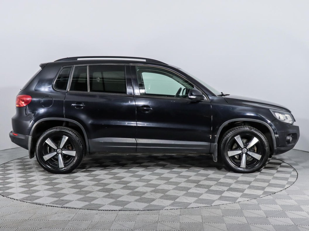 Volkswagen Tiguan Track & Field 2.0 АКПП, 2013 фото 8