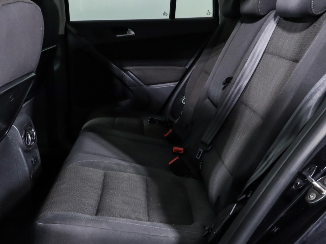Volkswagen Tiguan Track & Field 2.0 АКПП, 2013 фото 12