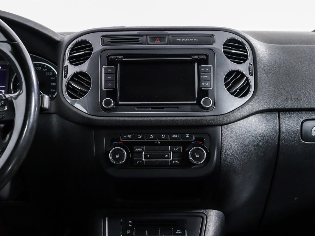 Volkswagen Tiguan Track & Field 2.0 АКПП, 2013 фото 13