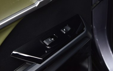 SsangYong Torres 4WD , 2022 превью 11