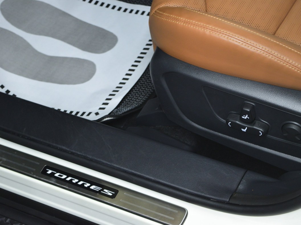 SsangYong Torres 4WD , 2022 фото 11