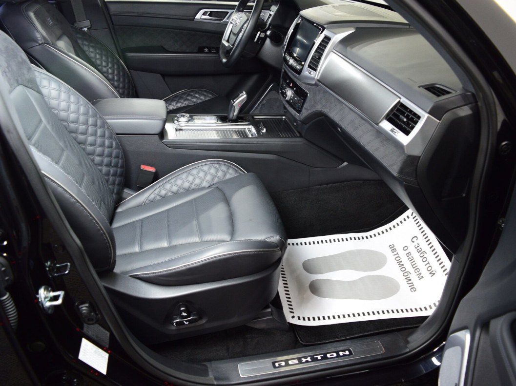 SsangYong Rexton 4WD АКПП, 2021 фото 8