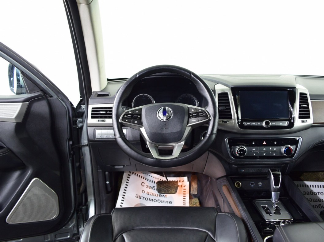 SsangYong Rexton 2.2 АКПП, 2018 фото 11