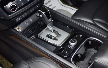 SsangYong Rexton 2.2 АКПП, 2018 превью 12
