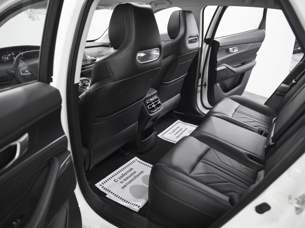 Changan UNI-K 4WD Tech АКПП, 2023 фото 10