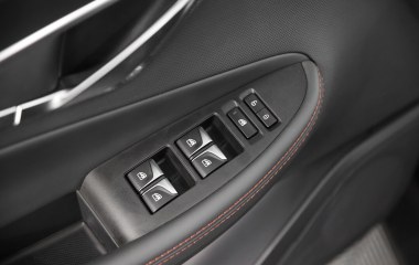 Changan UNI-T FWD Tech DCT, 2023 превью 13