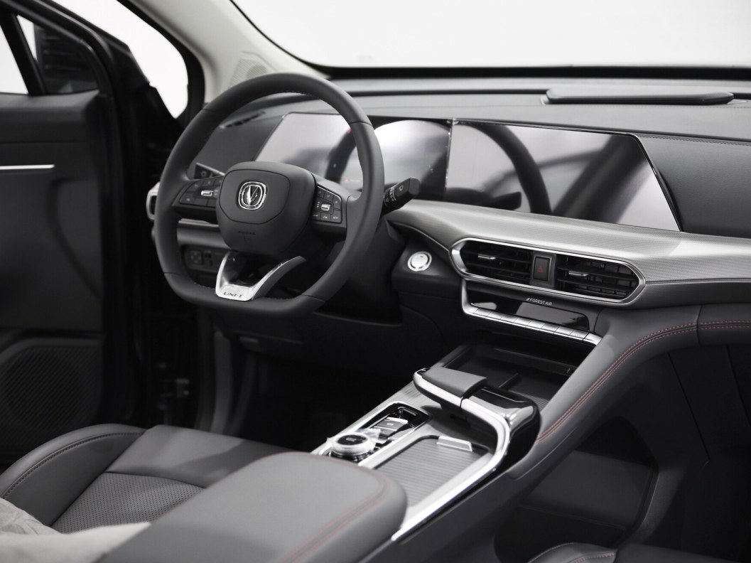 Changan UNI-T FWD Luxe DCT, 2022 фото 9
