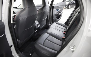 Changan UNI-T FWD Luxe DCT, 2022 превью 11