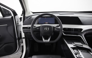 Changan UNI-T FWD DCT, 2022 превью 8