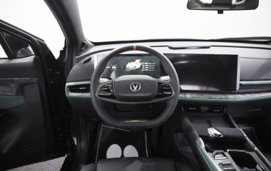 Changan UNI-T Exclusive DCT, 2023 превью 8