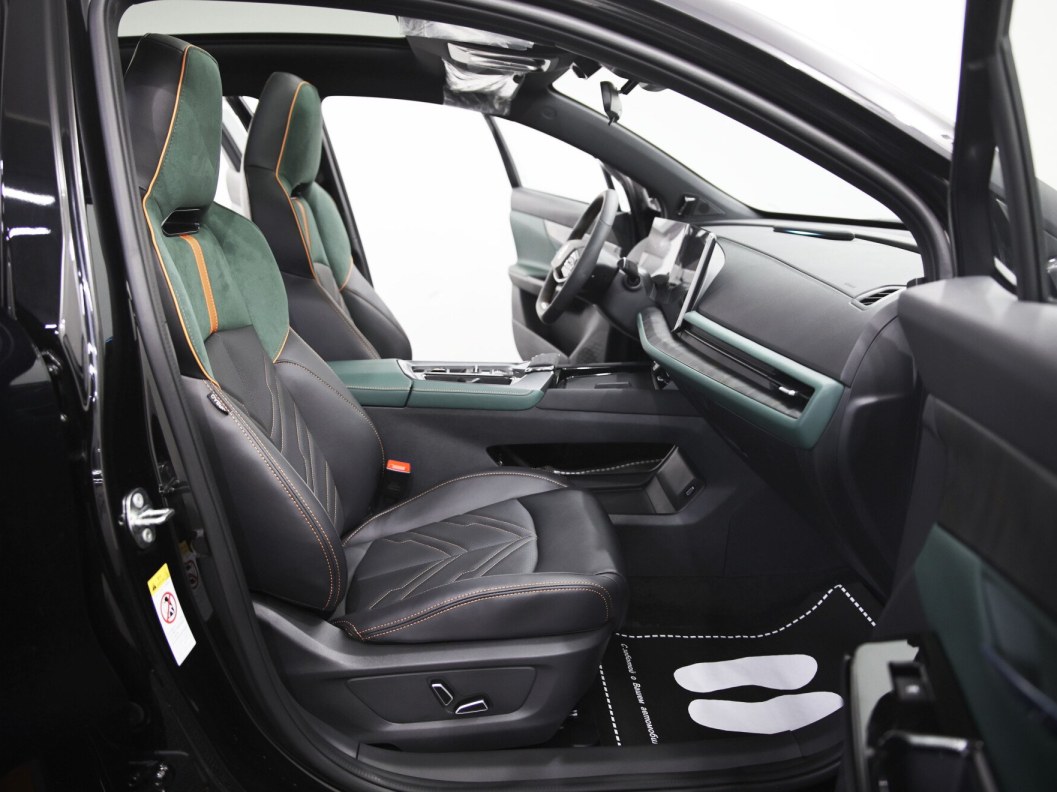 Changan UNI-T Exclusive DCT, 2023 фото 10
