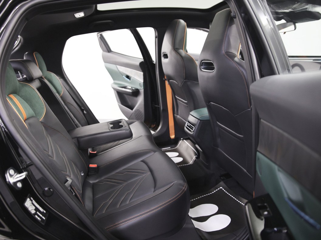 Changan UNI-T Exclusive DCT, 2023 фото 12