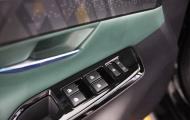 Changan UNI-T Exclusive DCT, 2023 превью 14