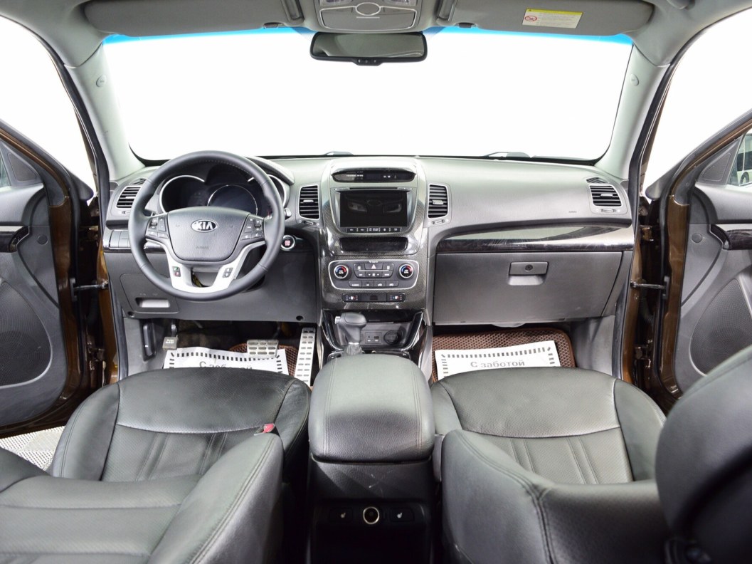 Kia Sorento Luxe 2.4 АКПП, 2014 фото 10