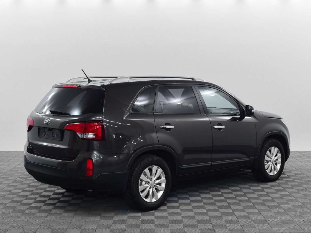 Kia Sorento Luxe 2.4 АКПП, 2014 фото 2