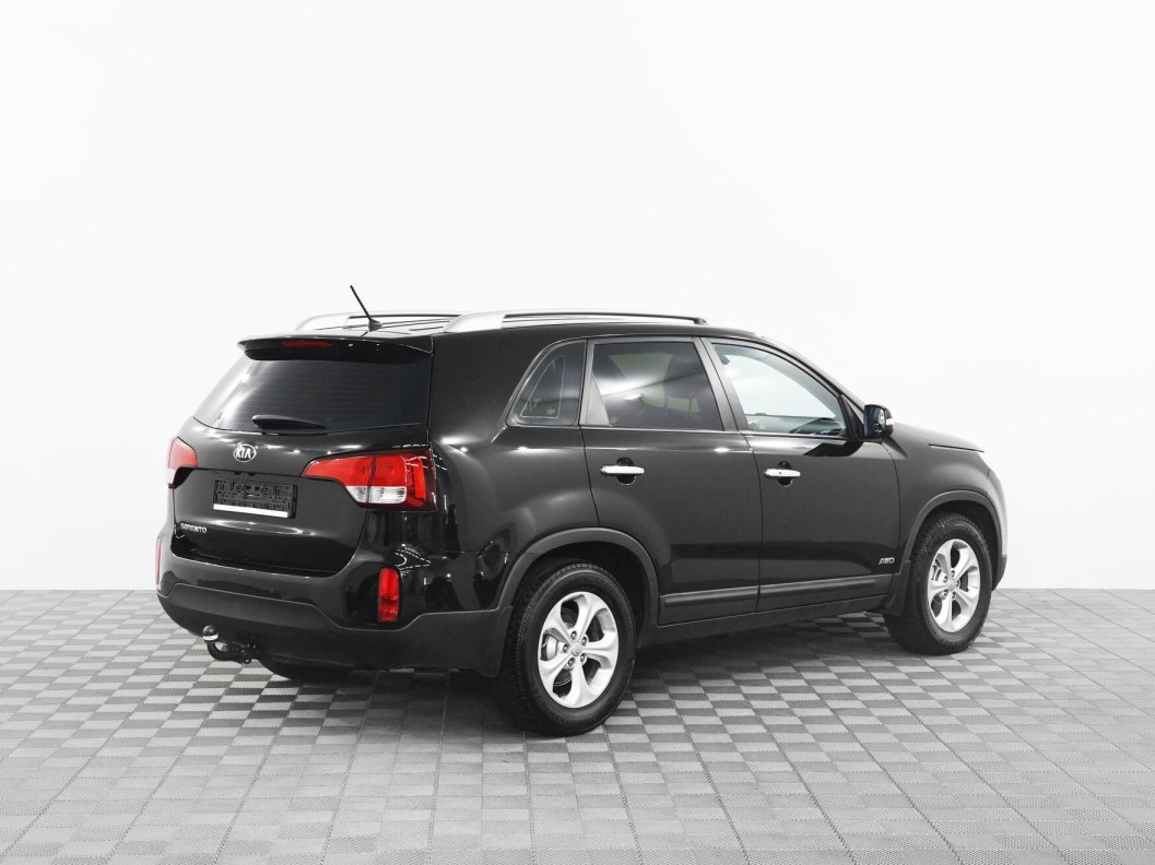Kia Sorento Luxe 2.2 АКПП, 2015 фото 2