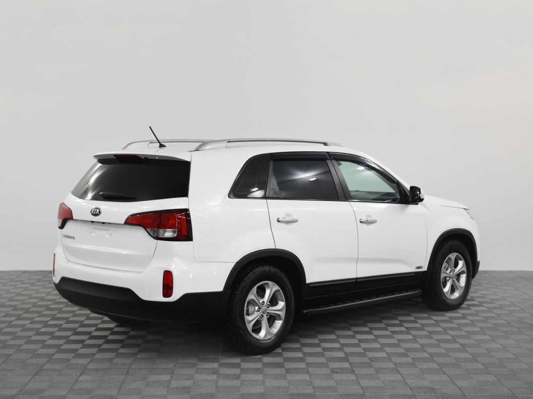 Kia Sorento Prestige 2.4 АКПП, 2015 фото 2