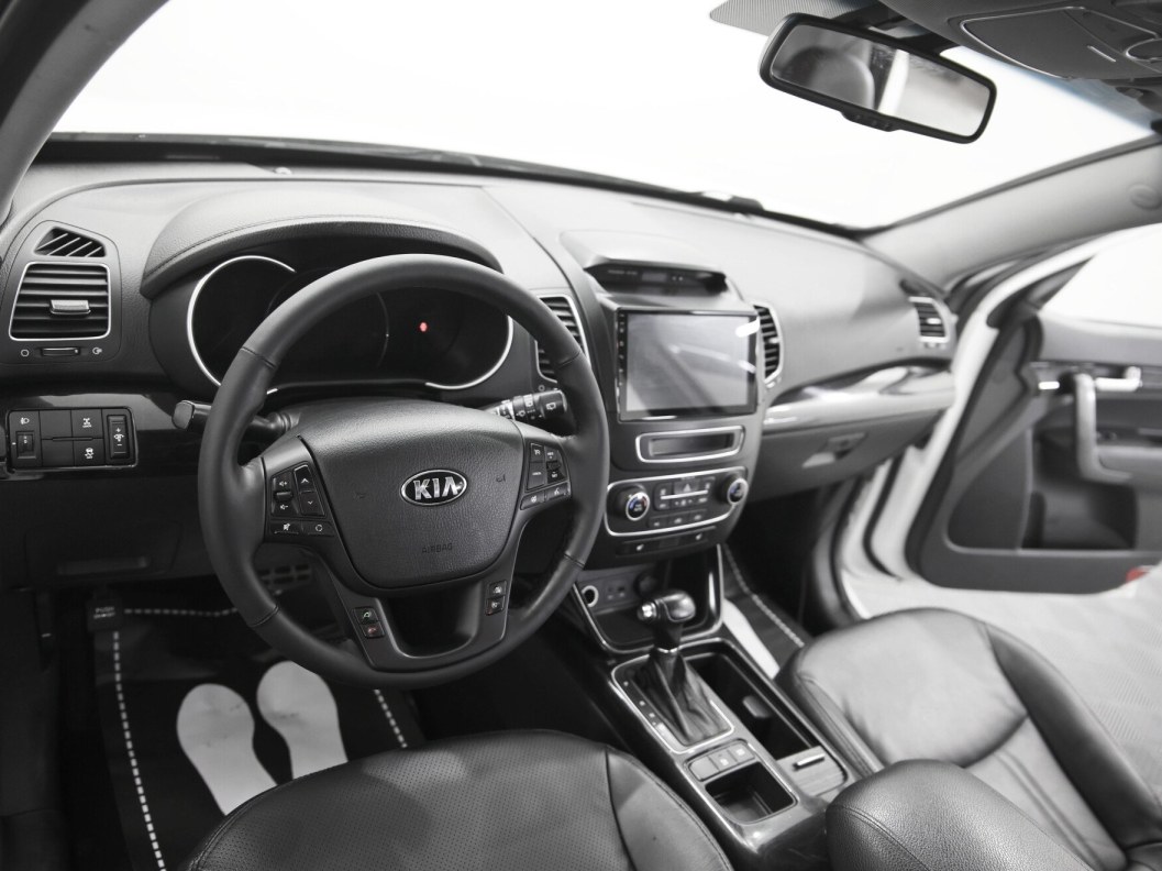 Kia Sorento Prestige 2.4 АКПП, 2015 фото 10