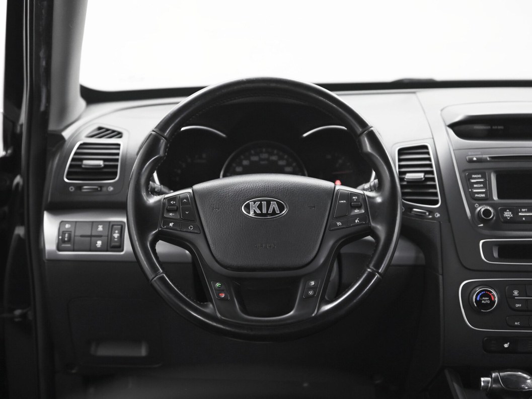 Kia Sorento 2.4 АКПП, 2015 фото 8