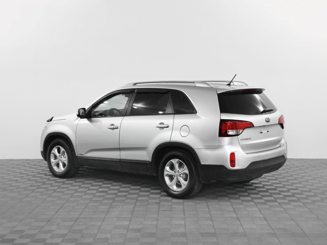 Kia Sorento Prestige 2.4 АКПП, 2016 фото 3