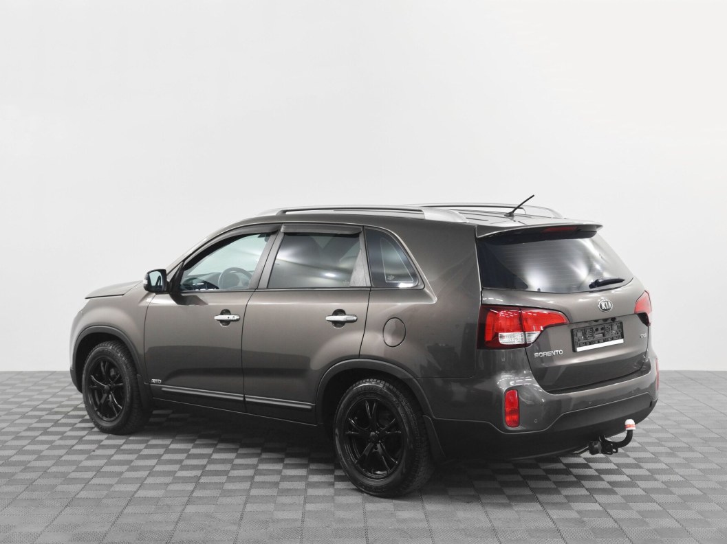 Kia Sorento Luxe 2.2 АКПП, 2016 фото 3