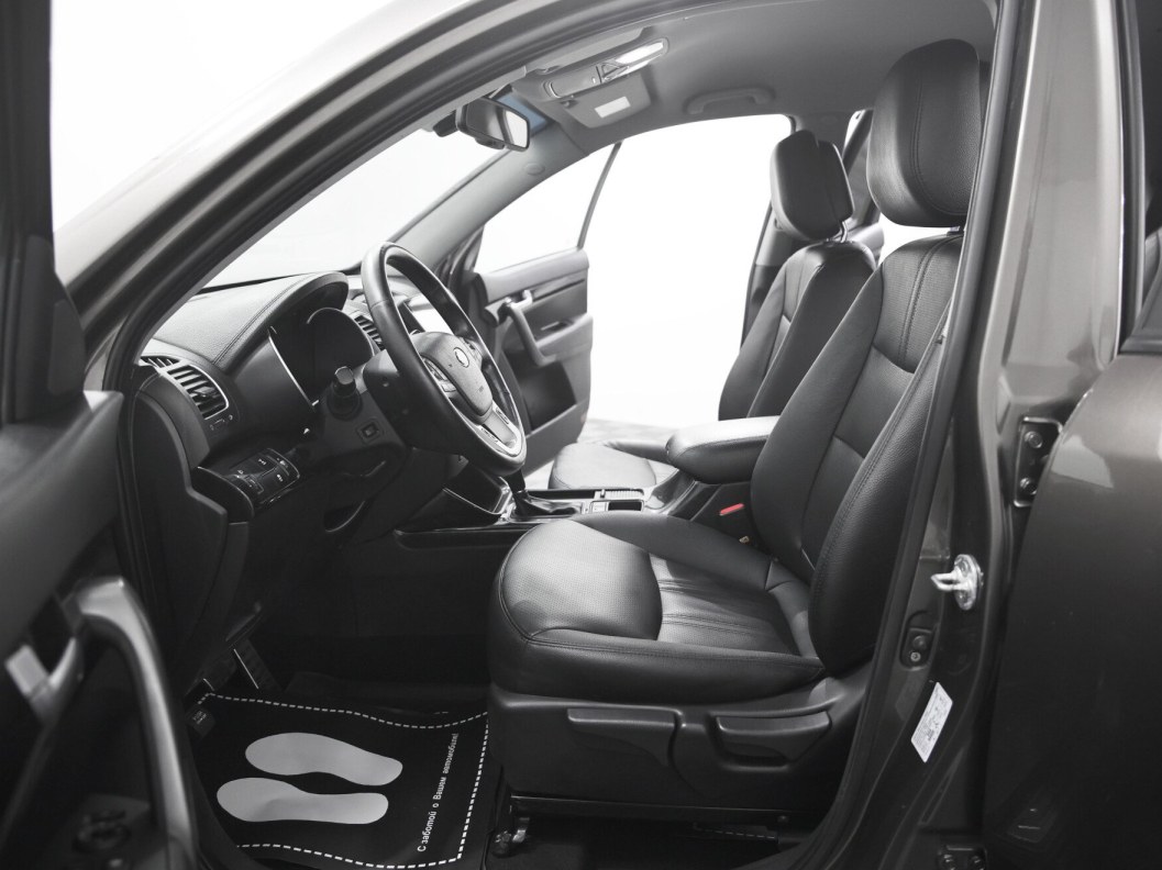 Kia Sorento Luxe 2.2 АКПП, 2016 фото 5