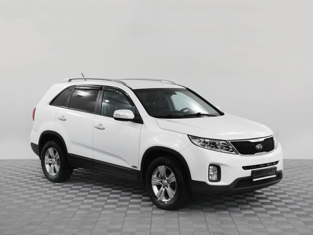 Kia Sorento 2.4 АКПП, 2016 фото 1