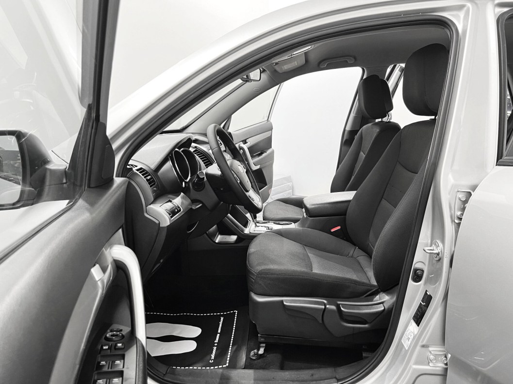 Kia Sorento Comfort 2.4 АКПП, 2012 фото 5