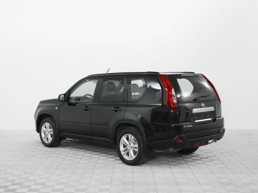 Nissan X-Trail 2.0 CVT, 2014 фото 3