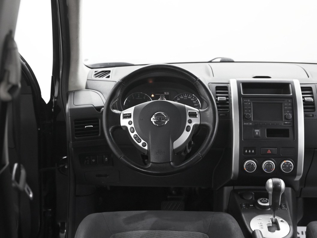 Nissan X-Trail 2.5 CVT, 2014 фото 8