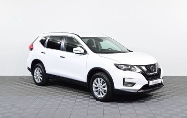 Nissan X-Trail SE