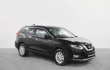 Nissan X-Trail SE