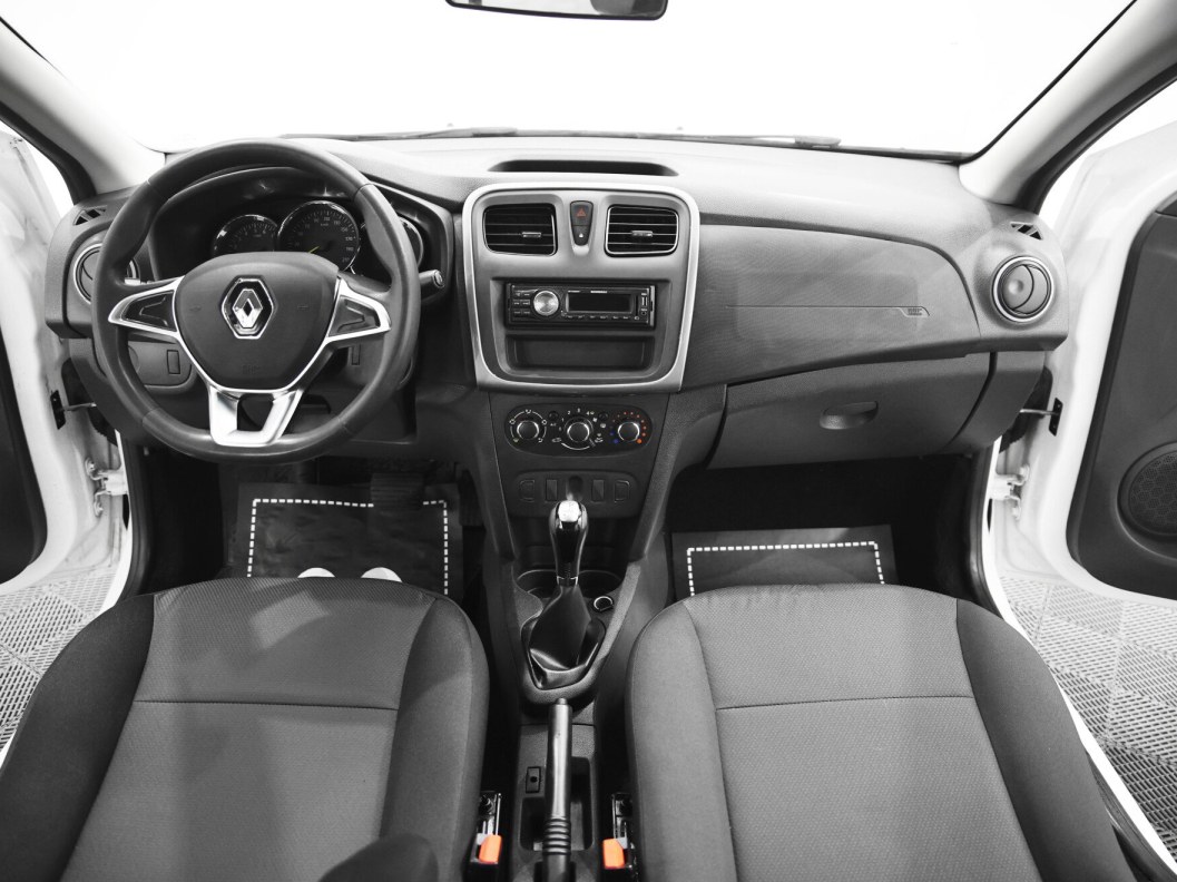 Renault Logan Life 1.6 АКПП, 2021 фото 14