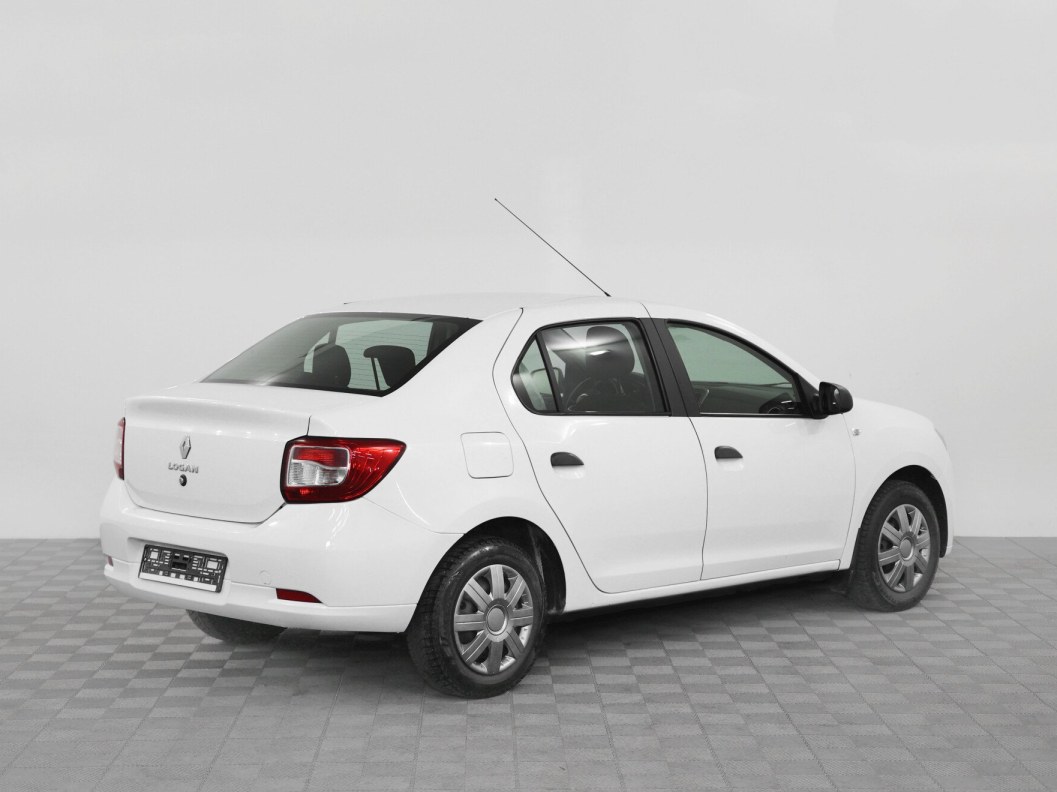 Renault Logan Life 1.6 АКПП, 2021 фото 3