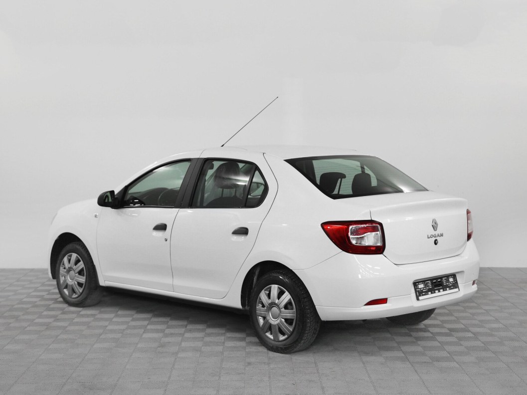 Renault Logan Life 1.6 АКПП, 2021 фото 4