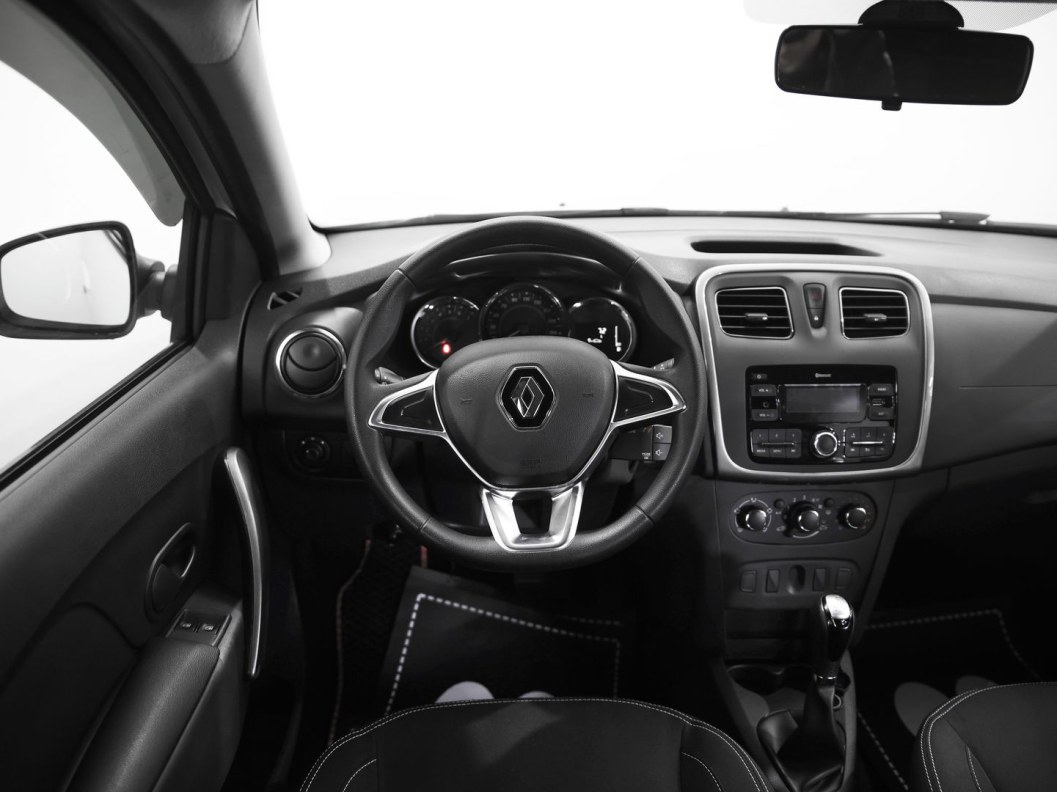 Renault Logan Life 1.6 АКПП, 2021 фото 7