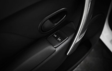 Renault Logan Life 1.6 АКПП, 2021 превью 13