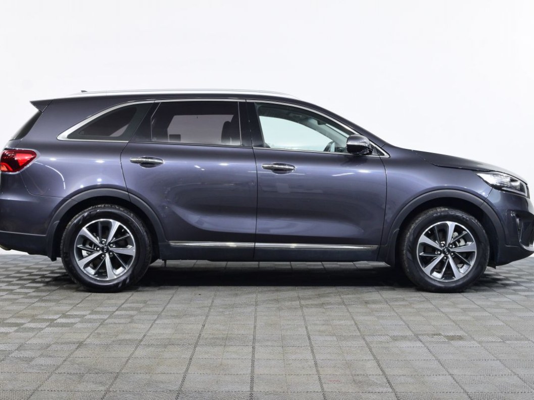 Kia Sorento Luxe 2.4 АКПП, 2018 фото 8