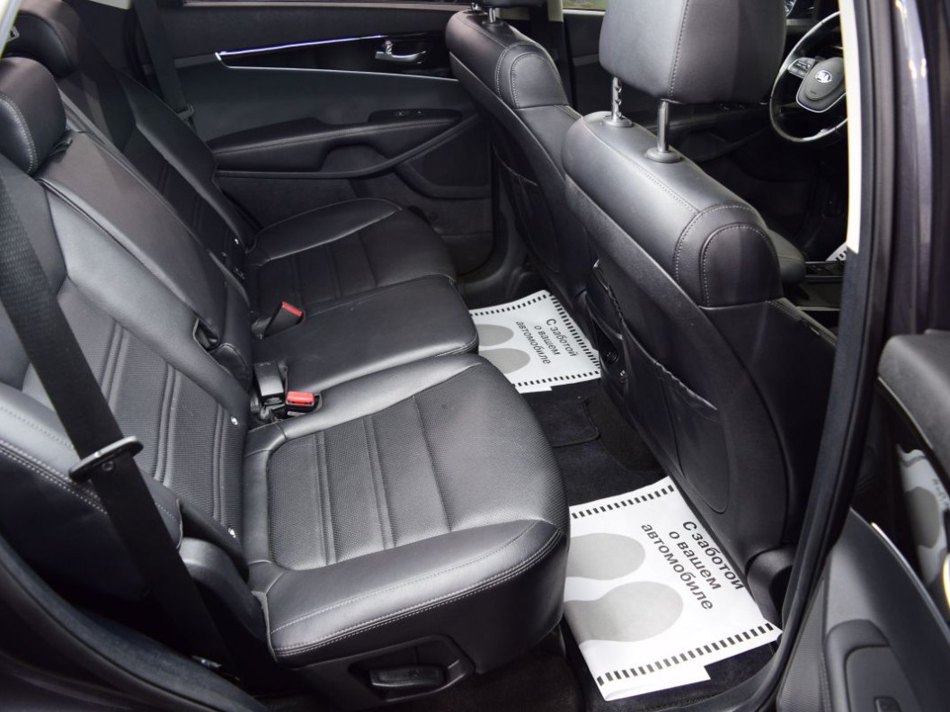 Kia Sorento Luxe 2.4 АКПП, 2018 фото 12