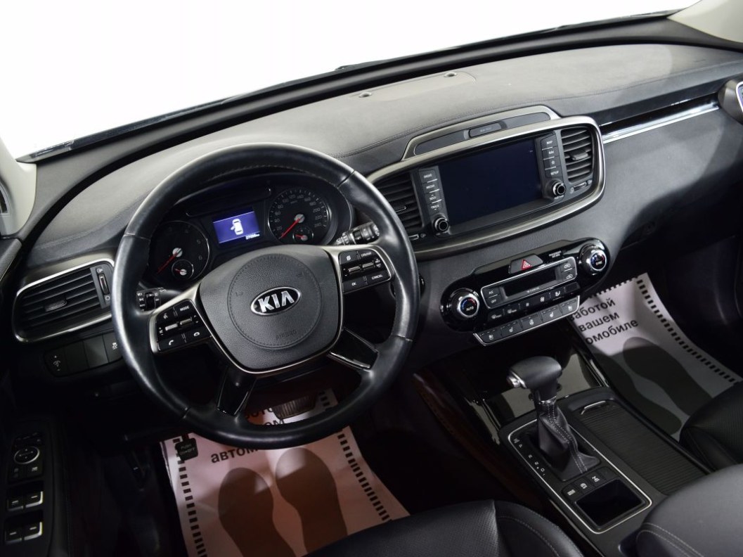 Kia Sorento Luxe 2.4 АКПП, 2018 фото 14
