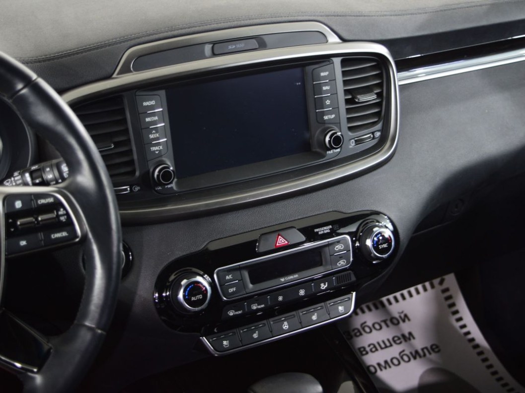 Kia Sorento Luxe 2.4 АКПП, 2018 фото 16
