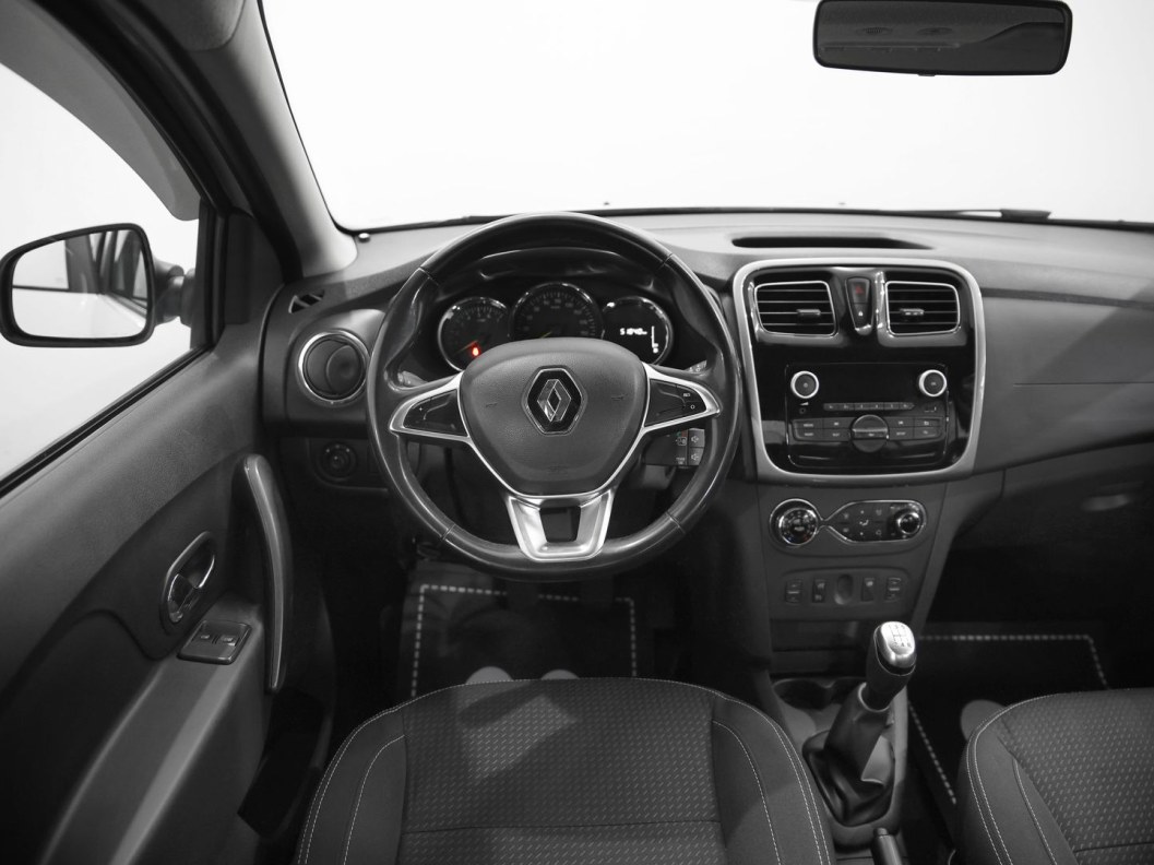 Renault Logan Style 1.6 МКПП, 2022 фото 7