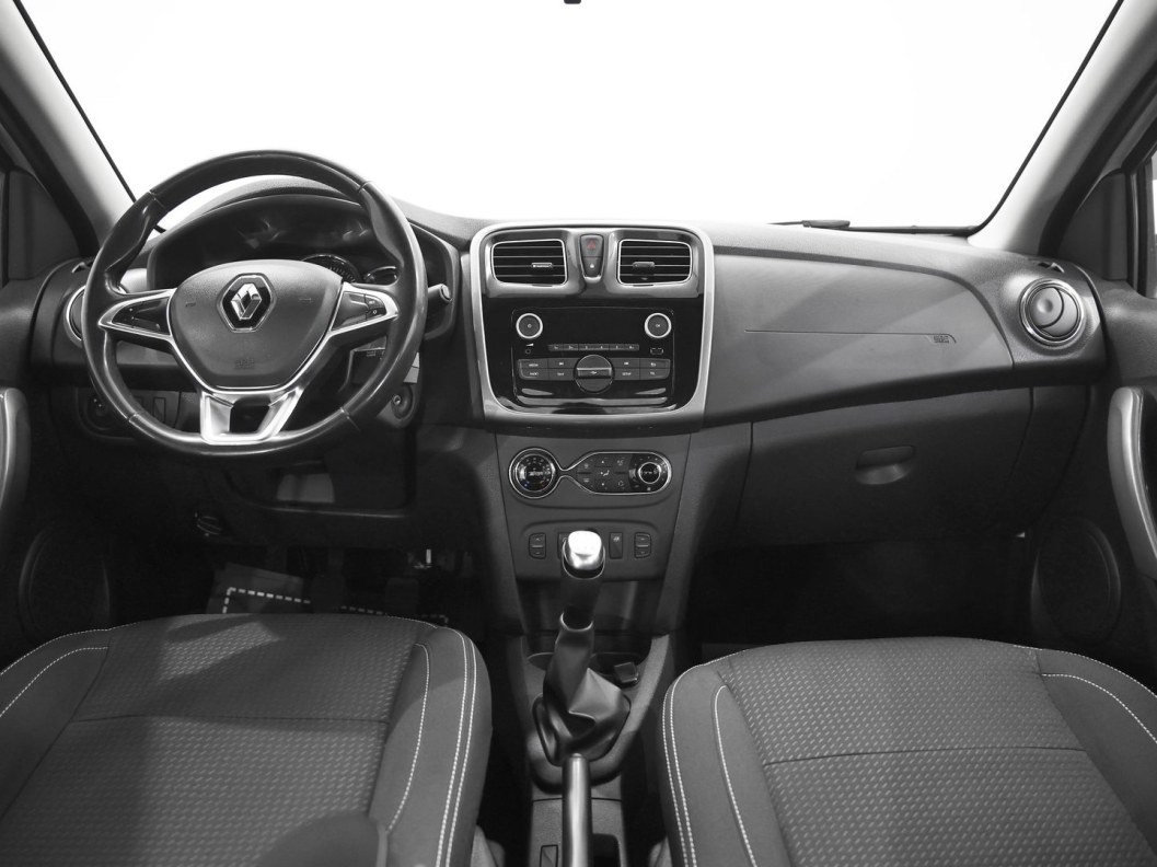 Renault Logan Style 1.6 МКПП, 2022 фото 14