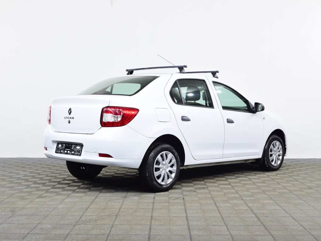 Renault Logan Drive 1.6 МКПП, 2022 фото 5