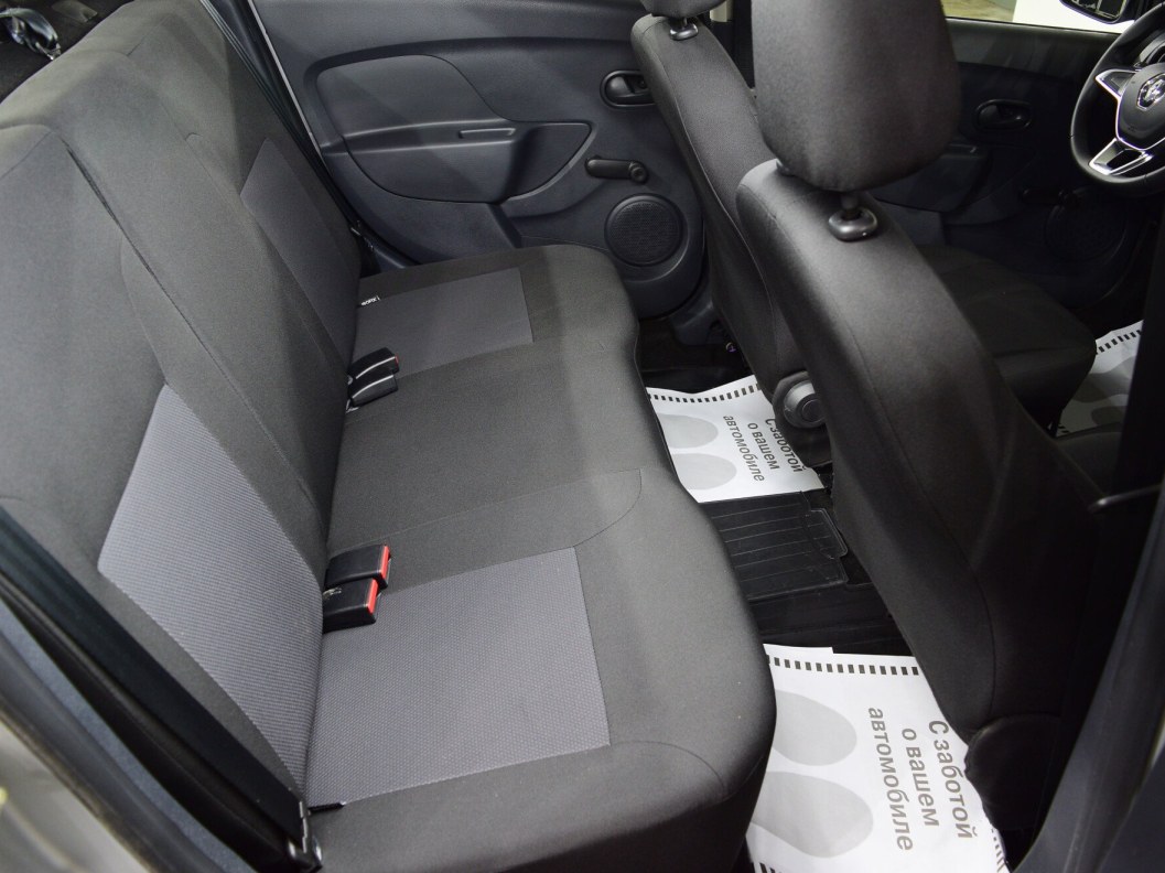 Renault Logan Access 1.6 МКПП, 2022 фото 14